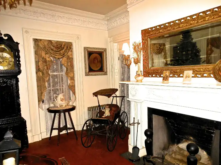 Hotels near Spooner House
