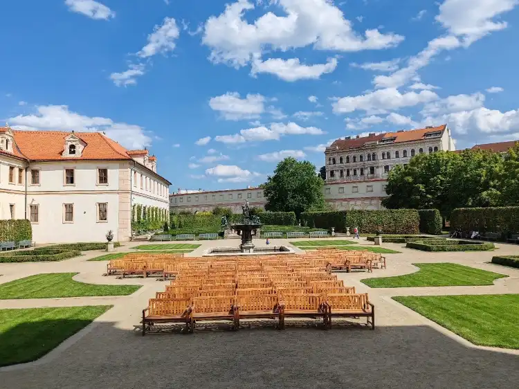Hotels near Waldstein Garden