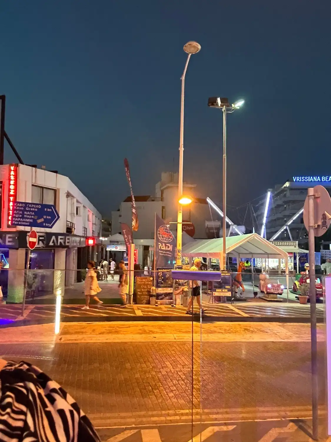 Hotels near Bell's Cocktail Bar