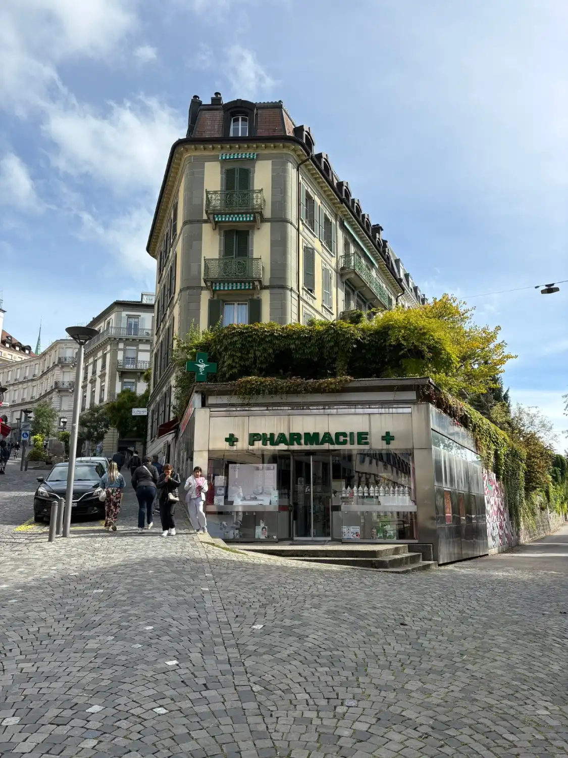 Hotels near Rue de Bourg