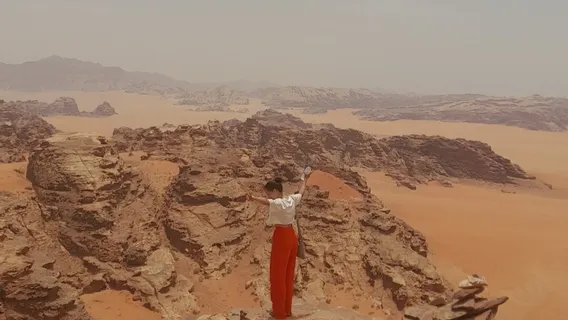wadi rum hikers