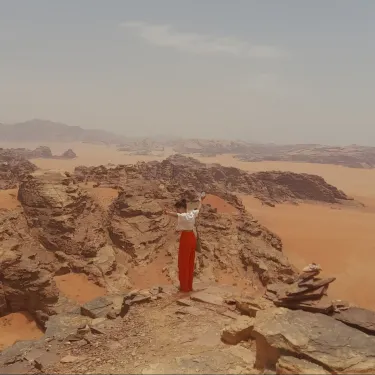 wadi rum hikers