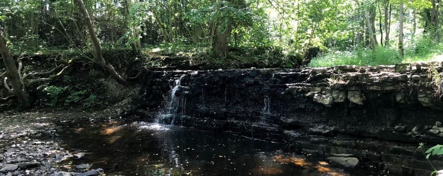 Īvande River's Waterfall