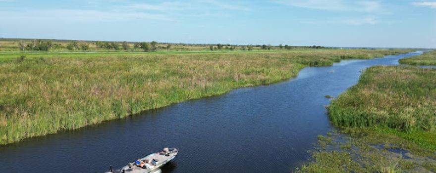 Lake Okeechobee/ Headwaters Fishing Guides/Charters