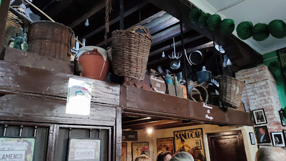 TABANCO EL PASAJE -VINOS y FLAMENCO en JEREZ-