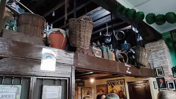 TABANCO EL PASAJE -VINOS y FLAMENCO en JEREZ-