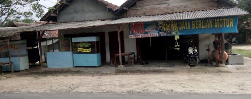 Simpang Empat KebonAgung