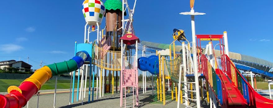尾浜こども公園 遊具広場