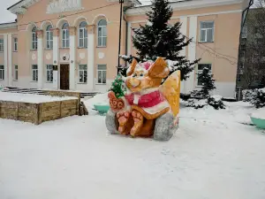 Центральная площадь