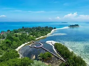 Parks Morotai Daloha