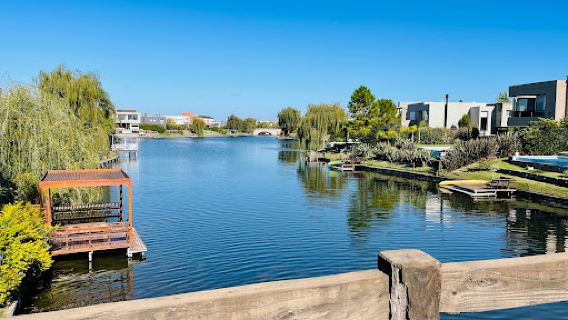 Private neighborhood Los Lagos