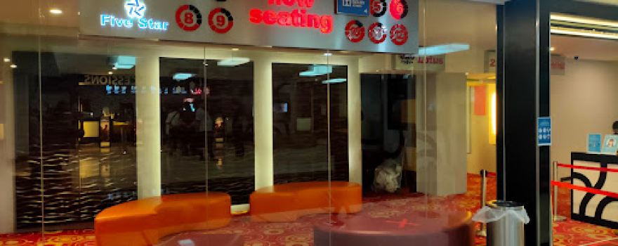 mmCineplexes The Summer Mall