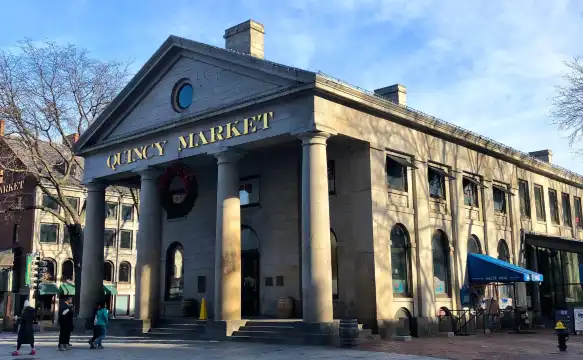 Hotels near Quincy Market