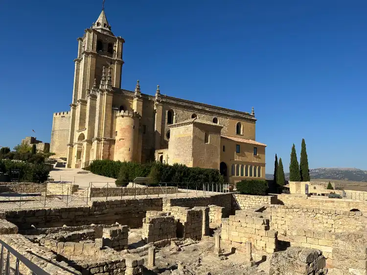 Castillo de la Mota附近的飯店