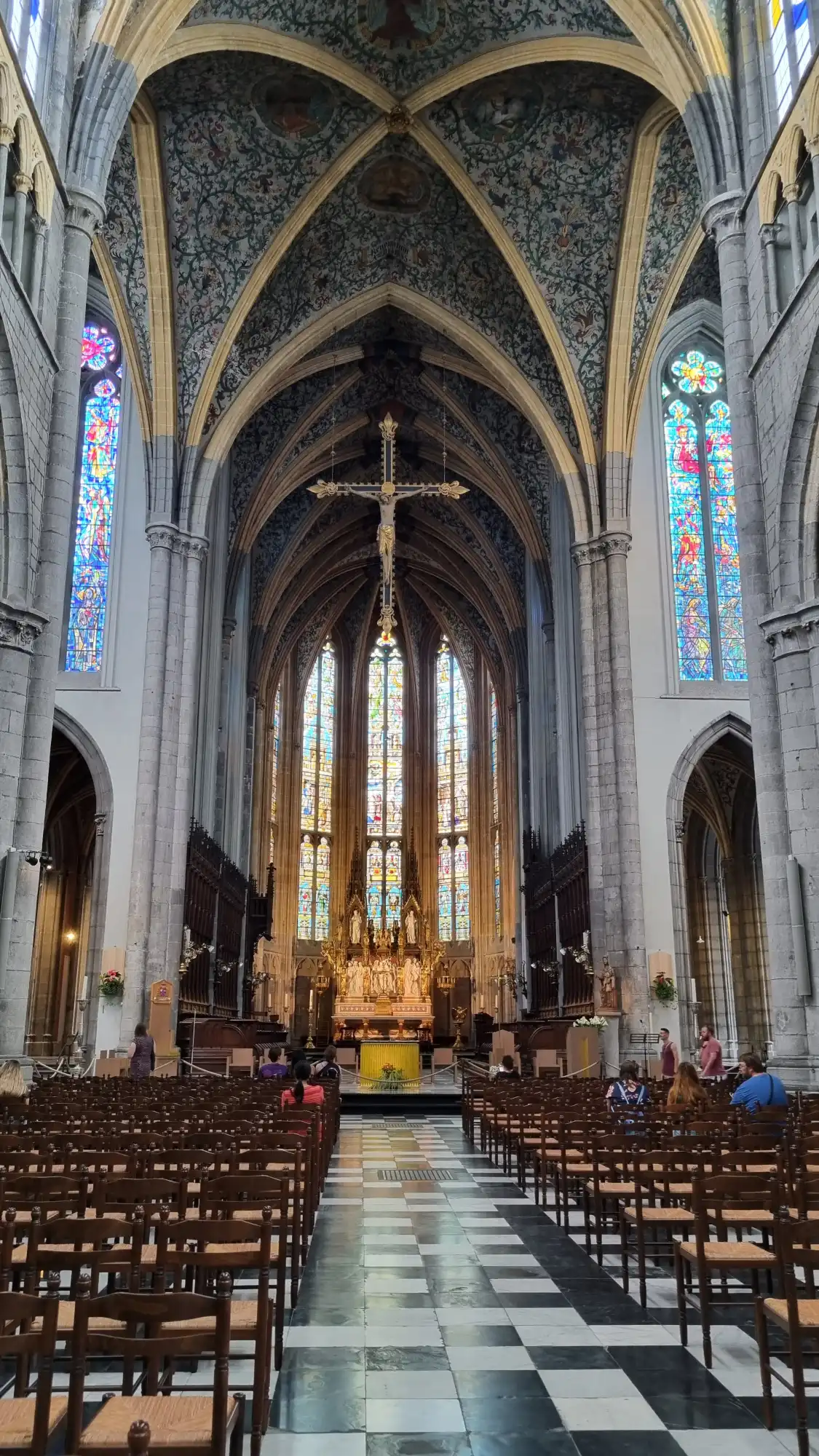 Cathedral de Liege （Liege Cathedral）附近的飯店