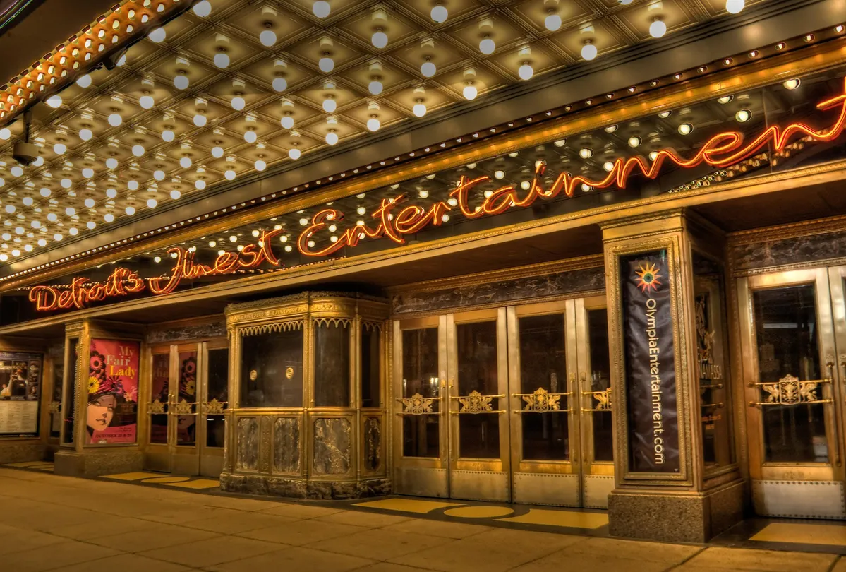 1_Fox Theatre