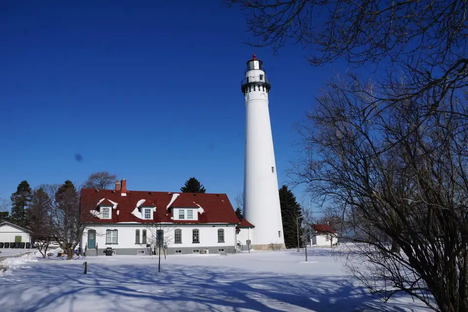 4_Windpoint Lighthouse