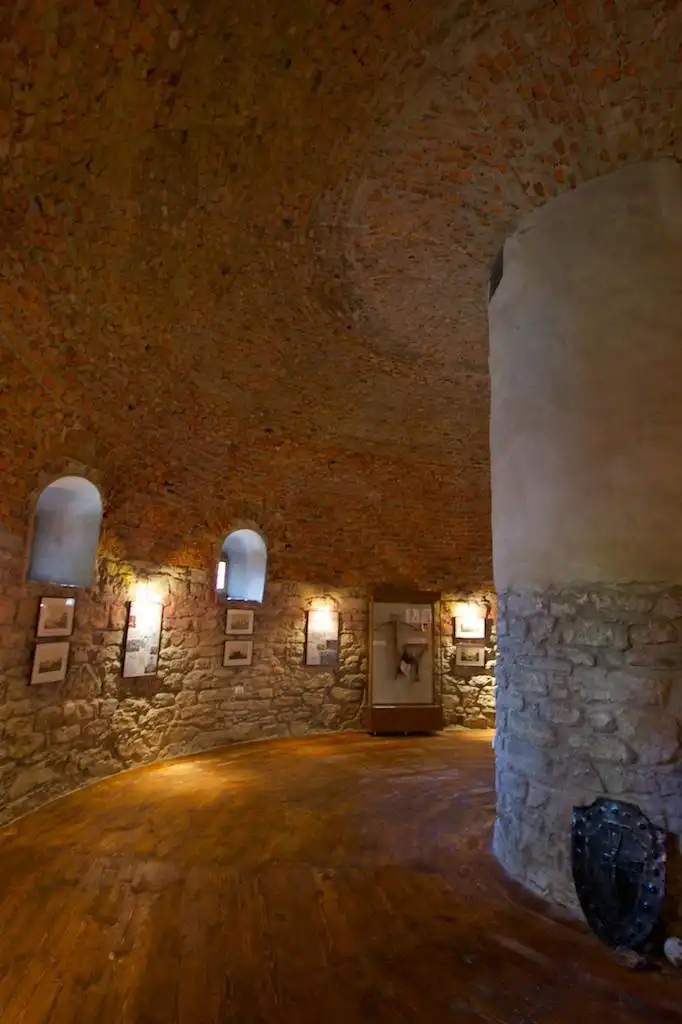 Hotels near Casemate Tower