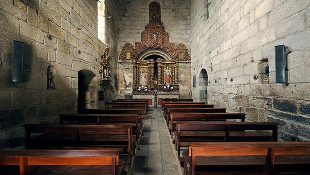 Mosteiro de Santa Maria de Cárquere
