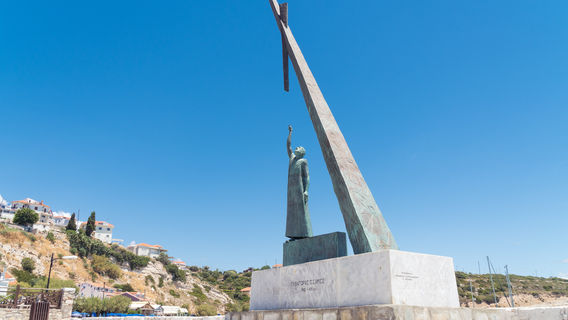 Statue of Pythagoras