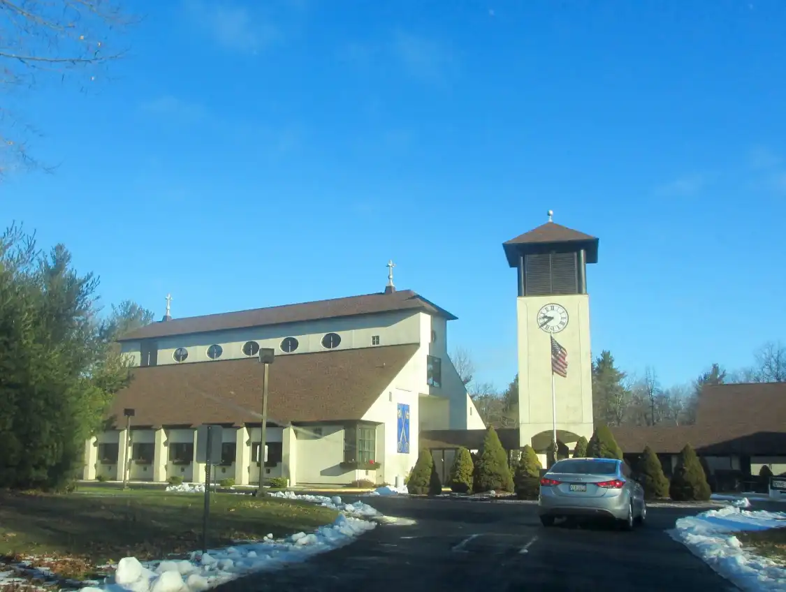 Hotels near St Peter the Fisherman Catholic Church