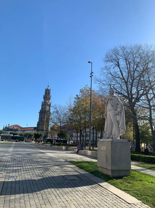 1_Estatua de Ramalho Ortigao
