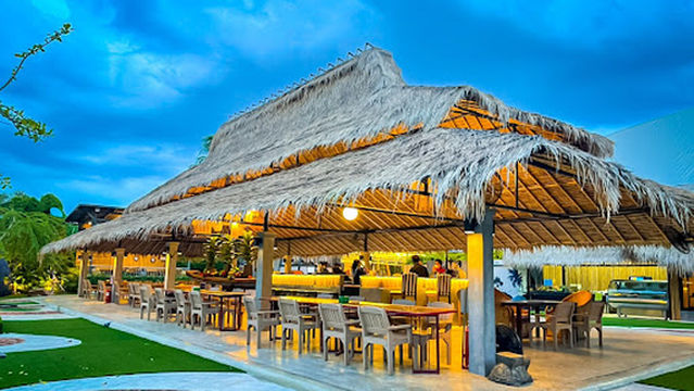 THE SALAYA LEISURE PARK