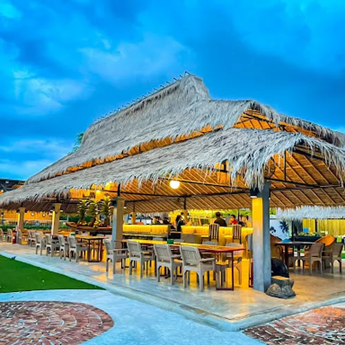 THE SALAYA LEISURE PARK