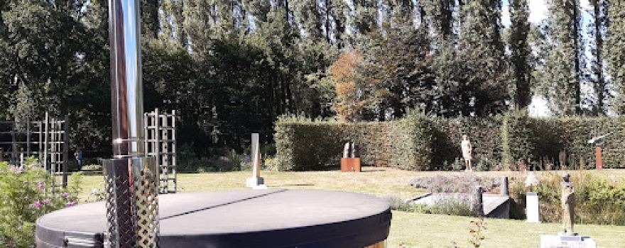 Lieve Lambrecht: Galerie - Beeldentuin - Lounge