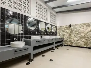 CAMPING ΜΕLTEMI