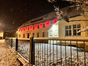 HERBERT Club&Disco