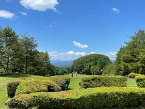 Uzumine Country Club