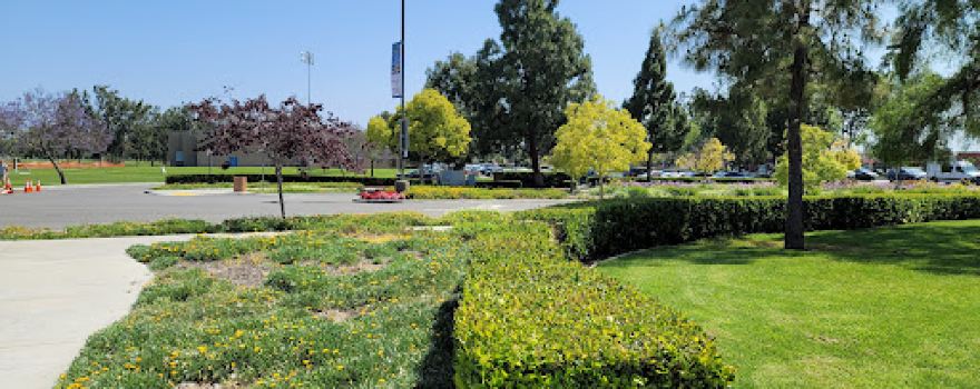 Fountain Valley Recreation Center & Sports Park
