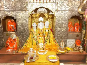 Maa Baglamukhi Pandit Arun Sharma Nalkheda