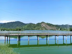 Estil Lagoon