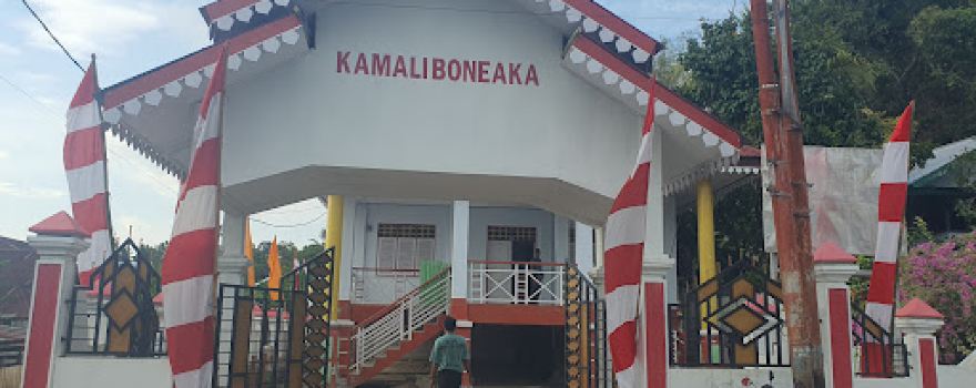Kamali Boneaka