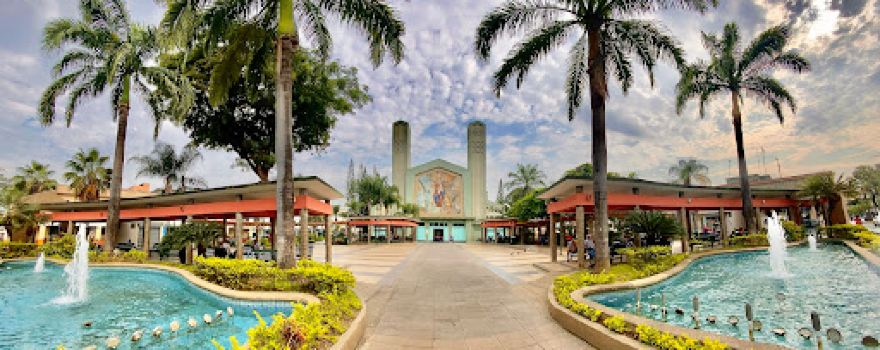 Plaza central 24 de Mayo de babahoyo