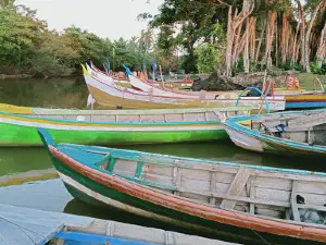 Pantai Ipuh