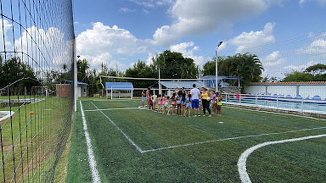 La Corona Centro Recreacional