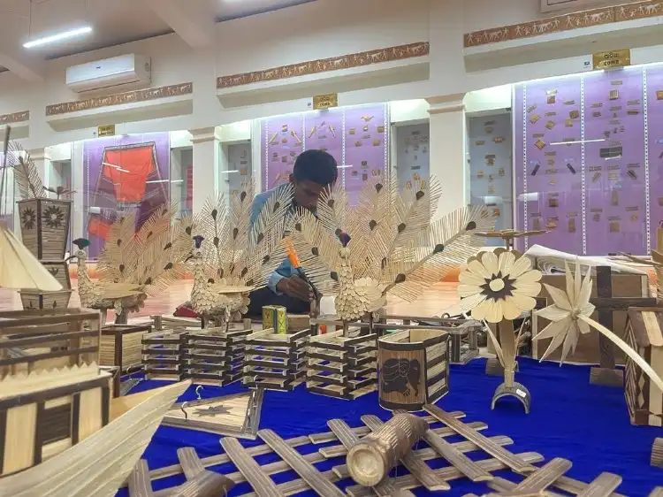 Hotels near Odisha State Tribal Museum
