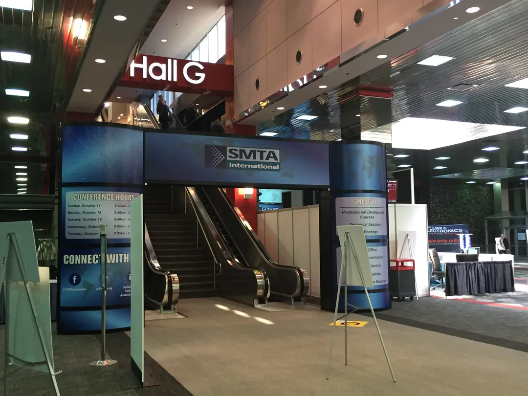 5_Donald E. Stephens Convention Center