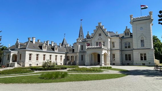 Nádasdy Castle