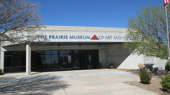 Prairie Museum-Art & History