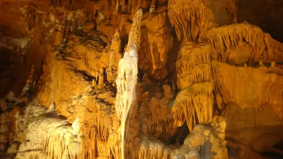 Hurricane River Cave