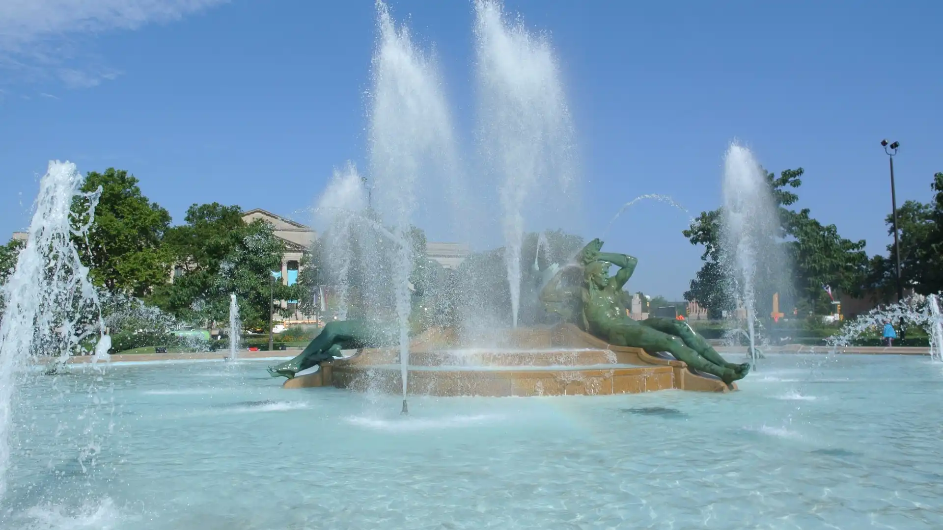 Hotels near Swann Memorial Fountain
