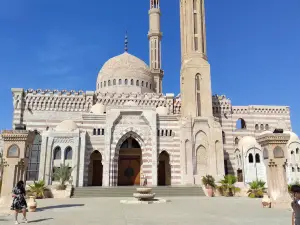 Al Mustafa Mosque