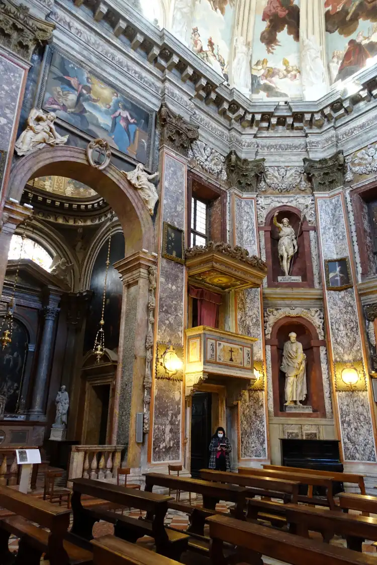 Hotels near Church of Saint Cajetan