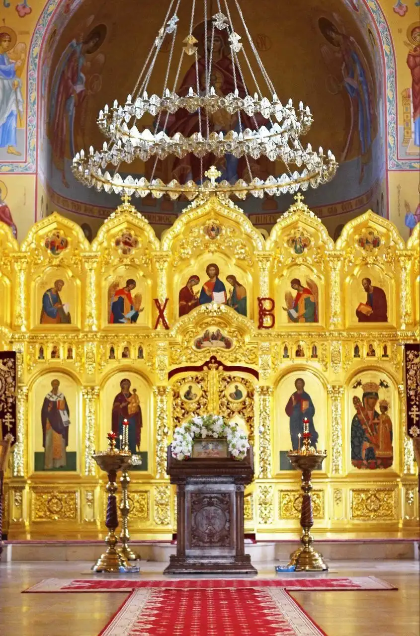Hotel in zona Temple of Our Lady's Icon of Fadeless Color in Rublev