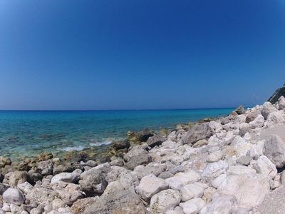 Pefkoulia beach