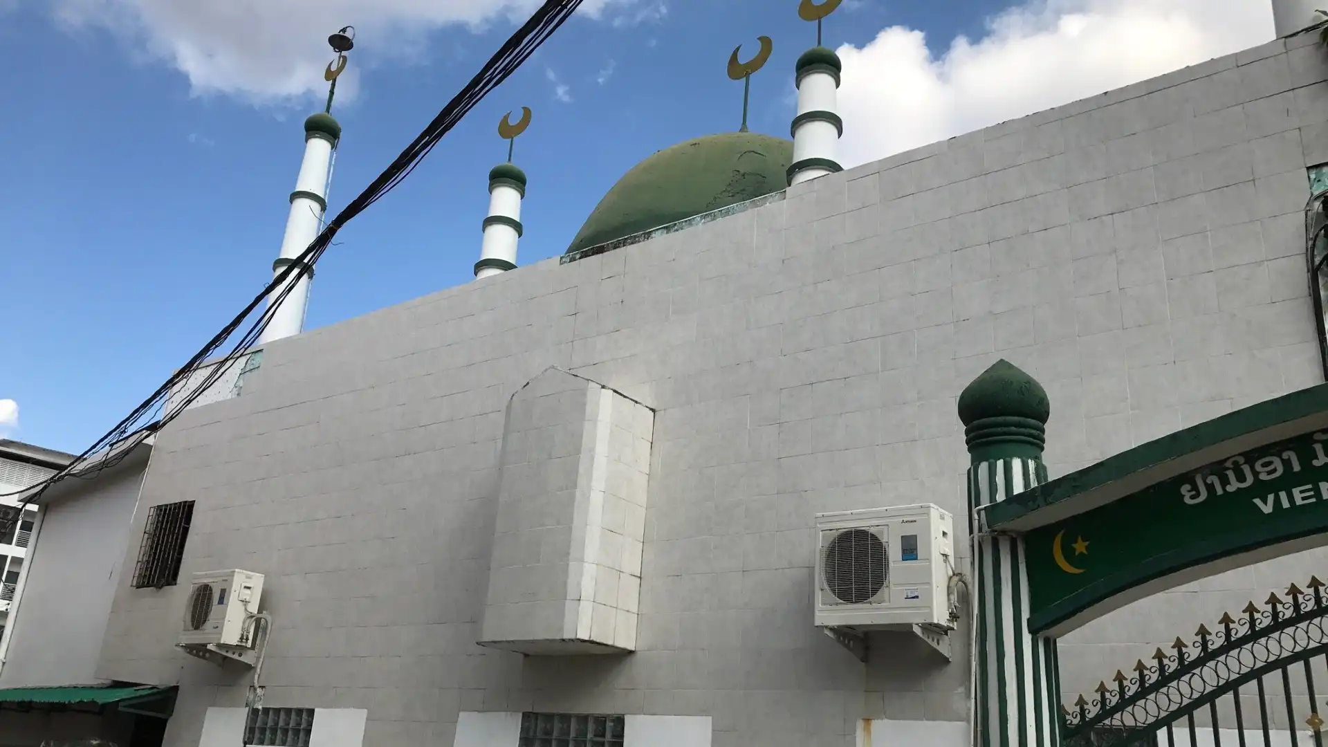 Hotels near Jamia Masjid